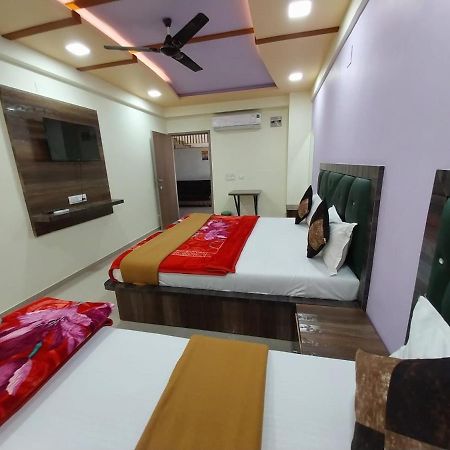 Hotel Ggc Inn Ahmedabad Eksteriør bilde