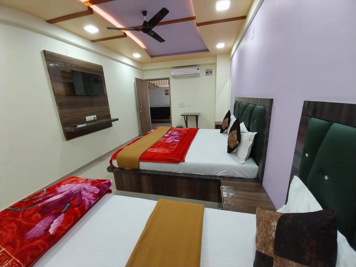 Hotel Ggc Inn Ahmedabad Eksteriør bilde