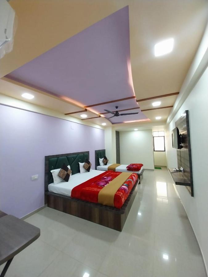 Hotel Ggc Inn Ahmedabad Eksteriør bilde